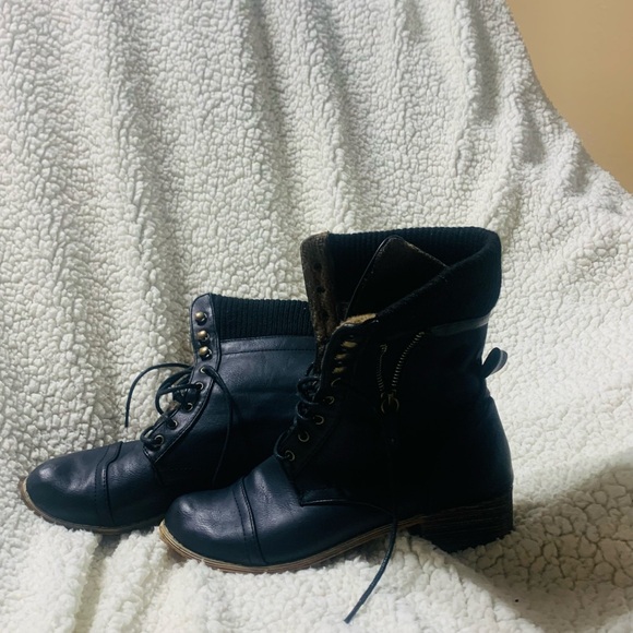 Chase + Chloe Black Combat Moto Boots - Picture 1 of 2